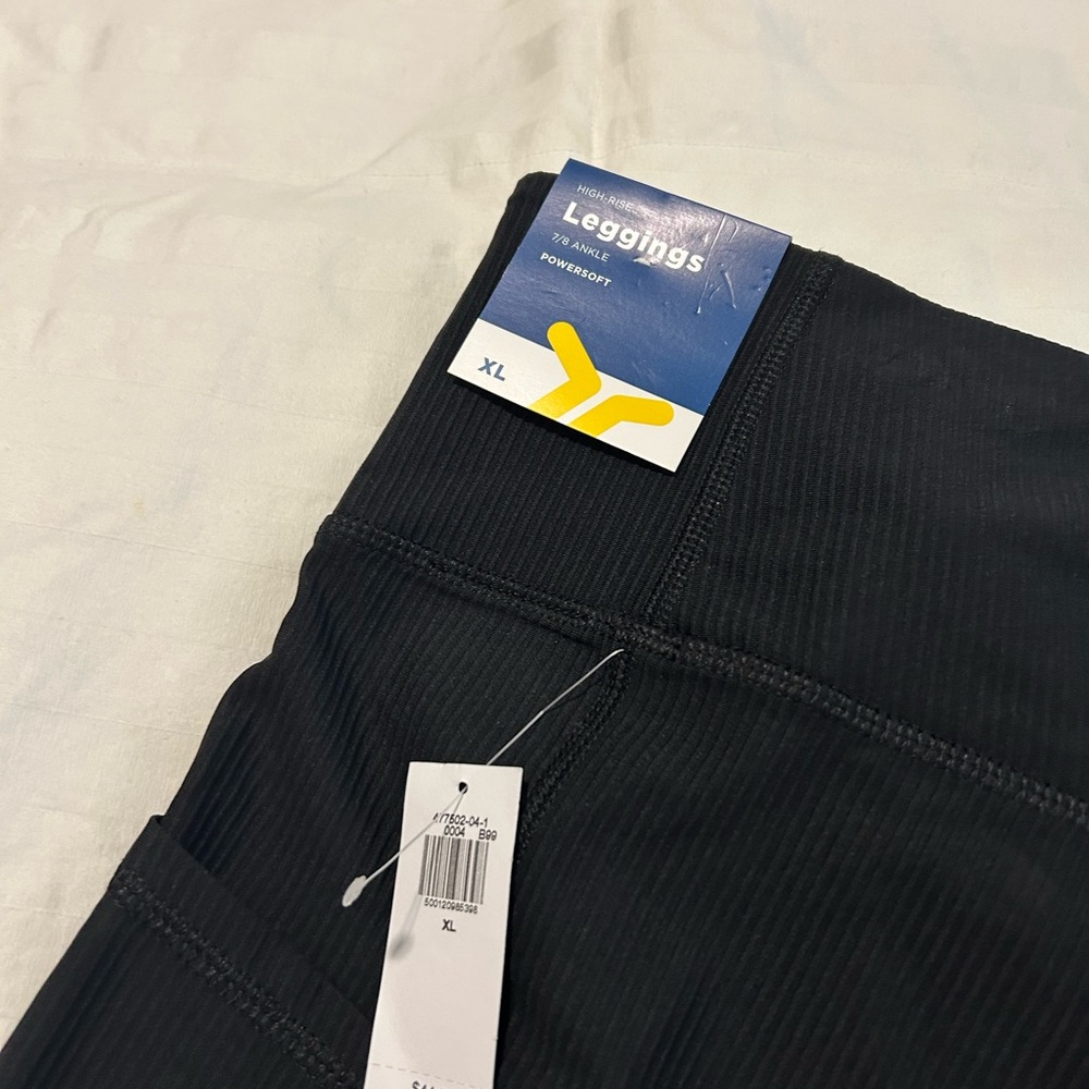 Old Navy Black Ribbed High‑Waist Leggings XL and Sports Bra L